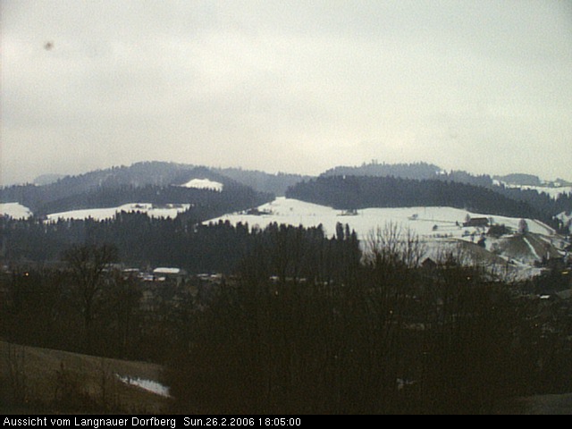 Webcam-Bild: Aussicht vom Dorfberg in Langnau 20060226-180500