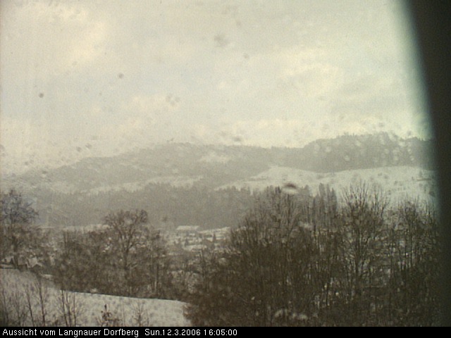 Webcam-Bild: Aussicht vom Dorfberg in Langnau 20060312-160500