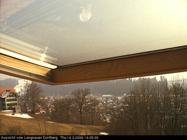 Webcam-Bild: Aussicht vom Dorfberg in Langnau 20060316-160500