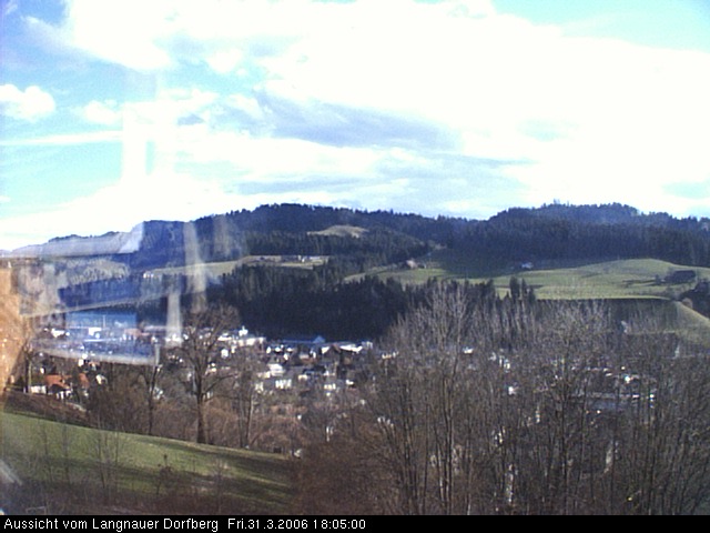Webcam-Bild: Aussicht vom Dorfberg in Langnau 20060331-180500