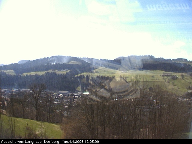 Webcam-Bild: Aussicht vom Dorfberg in Langnau 20060404-120500