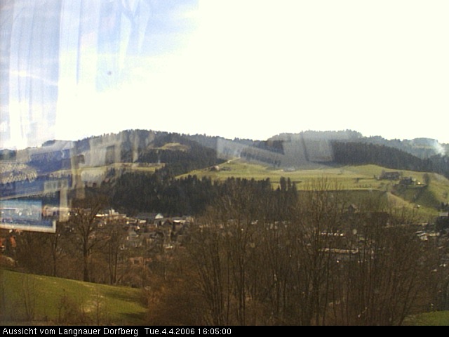 Webcam-Bild: Aussicht vom Dorfberg in Langnau 20060404-160500