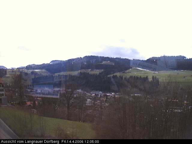 Webcam-Bild: Aussicht vom Dorfberg in Langnau 20060414-120500