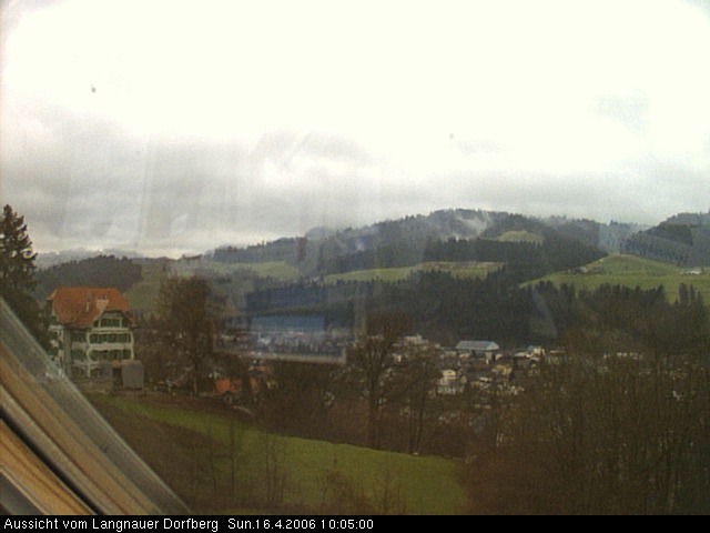 Webcam-Bild: Aussicht vom Dorfberg in Langnau 20060416-100500