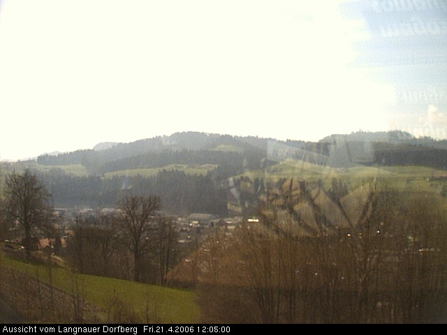 Webcam-Bild: Aussicht vom Dorfberg in Langnau 20060421-120500