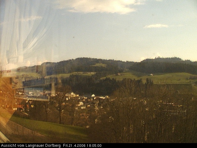 Webcam-Bild: Aussicht vom Dorfberg in Langnau 20060421-180500