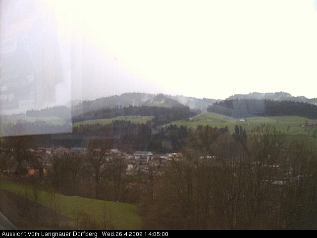 Webcam-Bild: Aussicht vom Dorfberg in Langnau 20060426-140500