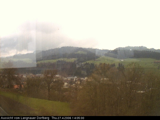 Webcam-Bild: Aussicht vom Dorfberg in Langnau 20060427-140500