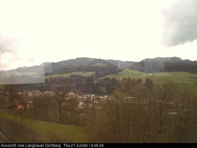 Webcam-Bild: Aussicht vom Dorfberg in Langnau 20060427-160500