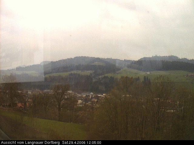 Webcam-Bild: Aussicht vom Dorfberg in Langnau 20060429-120500