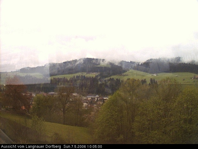 Webcam-Bild: Aussicht vom Dorfberg in Langnau 20060507-100500