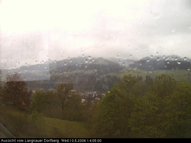 Webcam-Bild: Aussicht vom Dorfberg in Langnau 20060510-140500