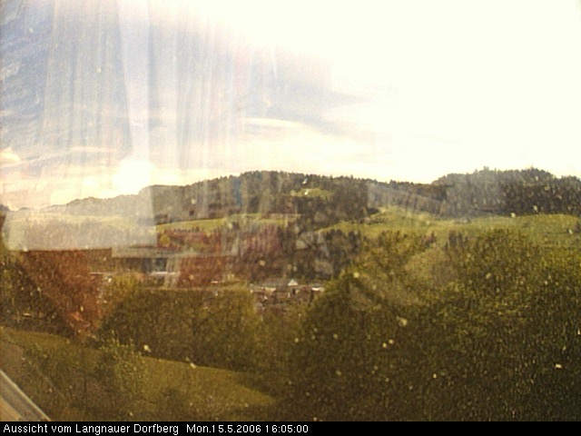 Webcam-Bild: Aussicht vom Dorfberg in Langnau 20060515-160500