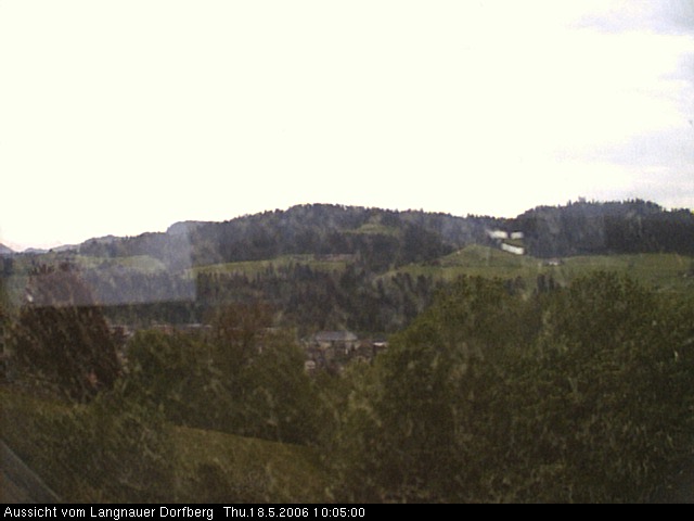 Webcam-Bild: Aussicht vom Dorfberg in Langnau 20060518-100500