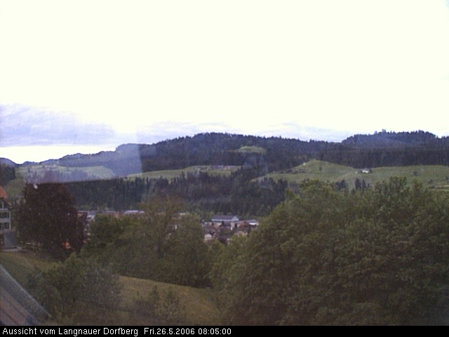 Webcam-Bild: Aussicht vom Dorfberg in Langnau 20060526-080500