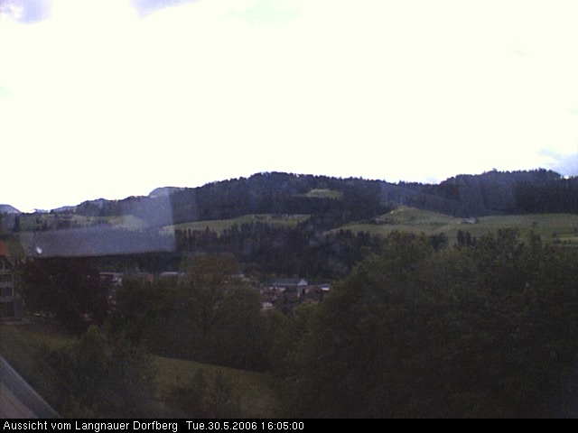 Webcam-Bild: Aussicht vom Dorfberg in Langnau 20060530-160500