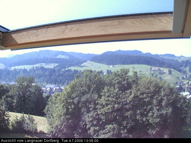 Webcam-Bild: Aussicht vom Dorfberg in Langnau 20060704-100500