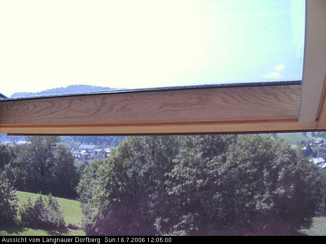 Webcam-Bild: Aussicht vom Dorfberg in Langnau 20060716-120500