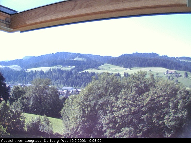 Webcam-Bild: Aussicht vom Dorfberg in Langnau 20060719-100500