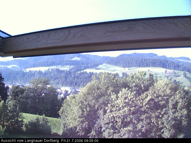 Webcam-Bild: Aussicht vom Dorfberg in Langnau 20060721-080500