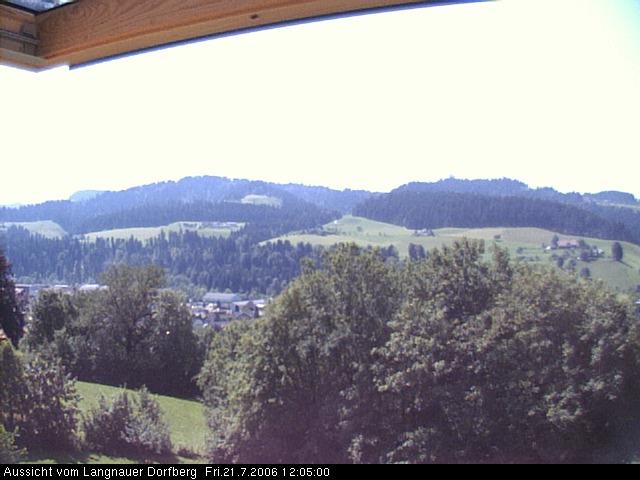 Webcam-Bild: Aussicht vom Dorfberg in Langnau 20060721-120500