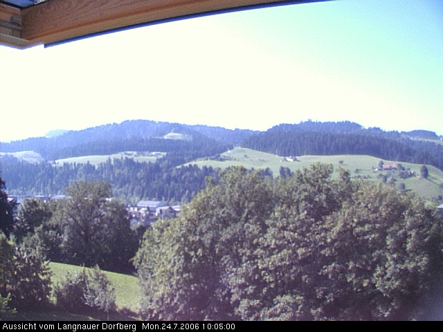 Webcam-Bild: Aussicht vom Dorfberg in Langnau 20060724-100500