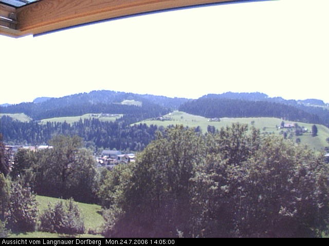Webcam-Bild: Aussicht vom Dorfberg in Langnau 20060724-140500