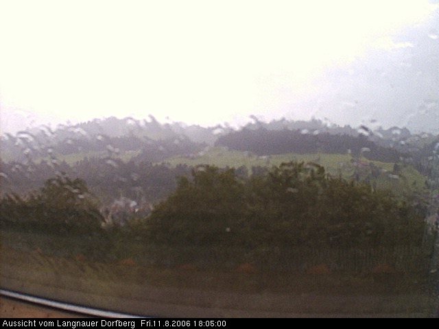Webcam-Bild: Aussicht vom Dorfberg in Langnau 20060811-180500
