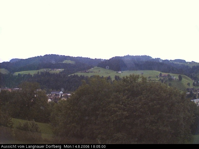 Webcam-Bild: Aussicht vom Dorfberg in Langnau 20060814-180500