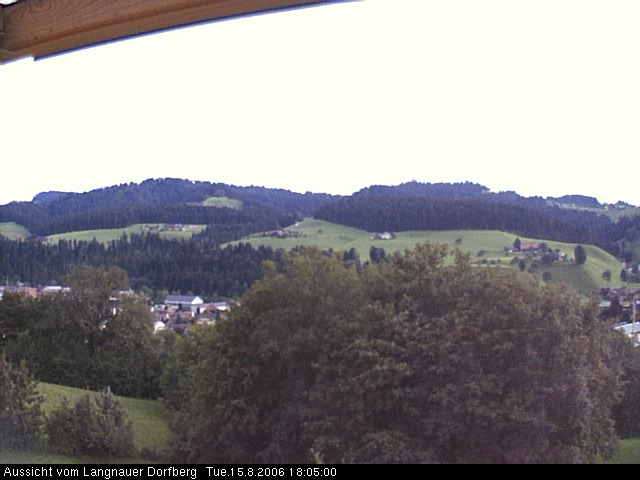 Webcam-Bild: Aussicht vom Dorfberg in Langnau 20060815-180500