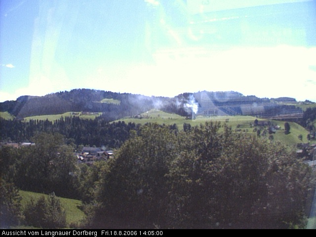 Webcam-Bild: Aussicht vom Dorfberg in Langnau 20060818-140500