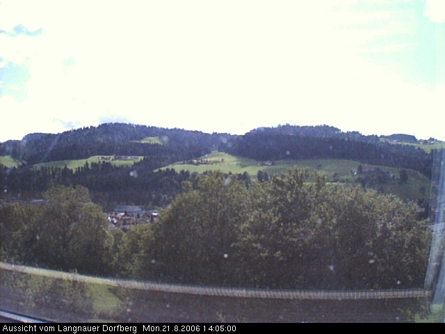 Webcam-Bild: Aussicht vom Dorfberg in Langnau 20060821-140500