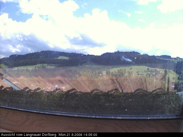 Webcam-Bild: Aussicht vom Dorfberg in Langnau 20060821-160500