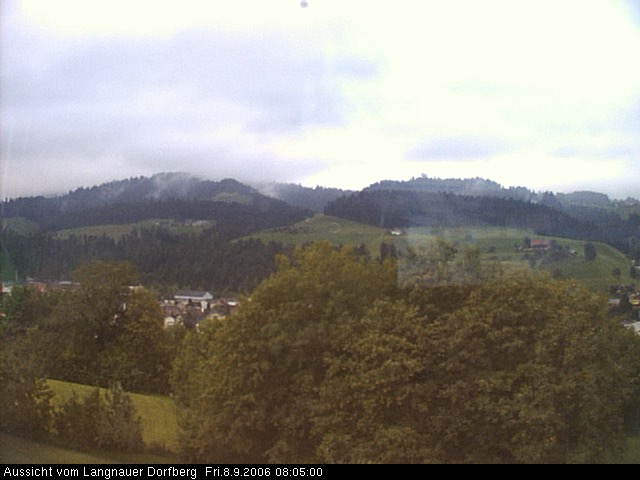 Webcam-Bild: Aussicht vom Dorfberg in Langnau 20060908-080500