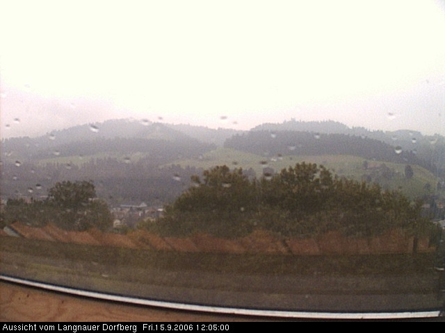 Webcam-Bild: Aussicht vom Dorfberg in Langnau 20060915-120500