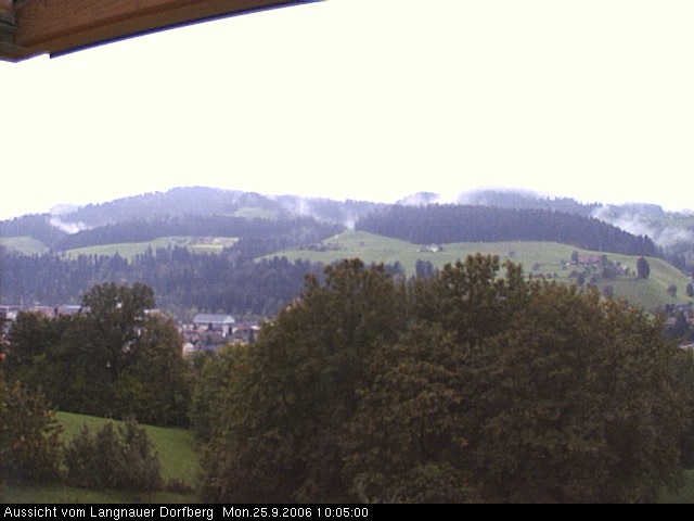 Webcam-Bild: Aussicht vom Dorfberg in Langnau 20060925-100500