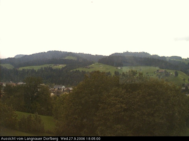 Webcam-Bild: Aussicht vom Dorfberg in Langnau 20060927-180500