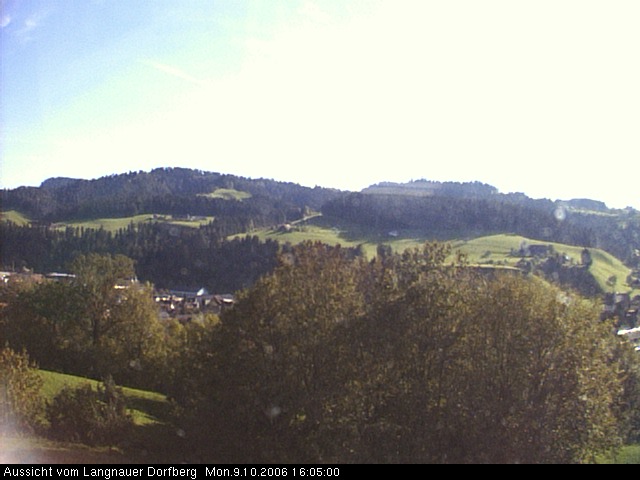 Webcam-Bild: Aussicht vom Dorfberg in Langnau 20061009-160500