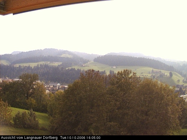 Webcam-Bild: Aussicht vom Dorfberg in Langnau 20061010-160500