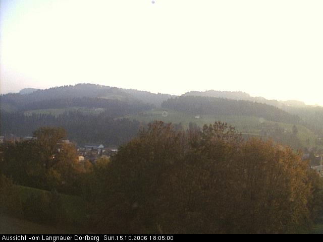 Webcam-Bild: Aussicht vom Dorfberg in Langnau 20061015-180500