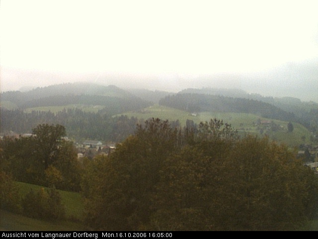 Webcam-Bild: Aussicht vom Dorfberg in Langnau 20061016-160500
