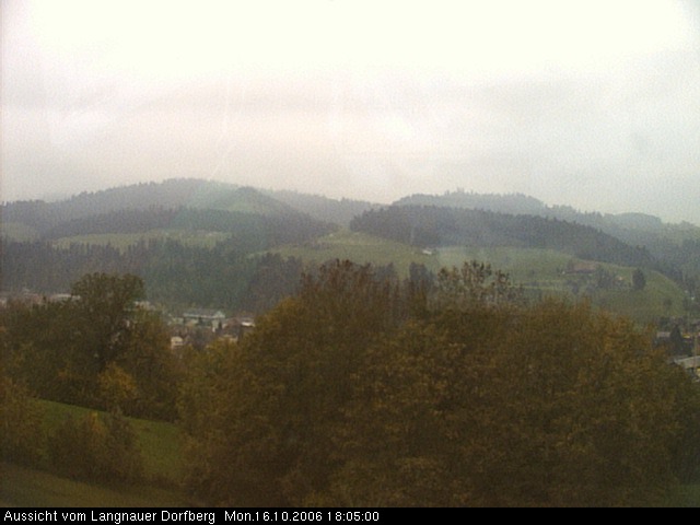 Webcam-Bild: Aussicht vom Dorfberg in Langnau 20061016-180500