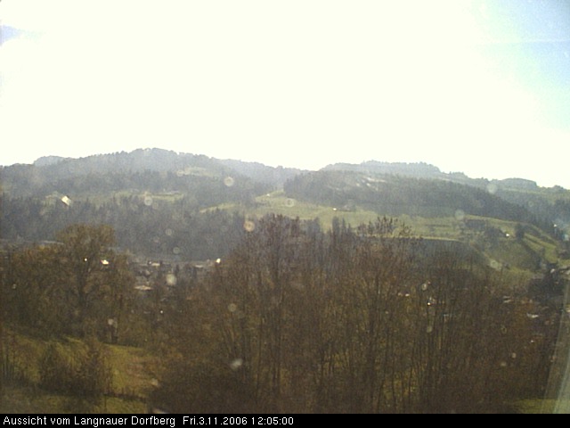 Webcam-Bild: Aussicht vom Dorfberg in Langnau 20061103-120500