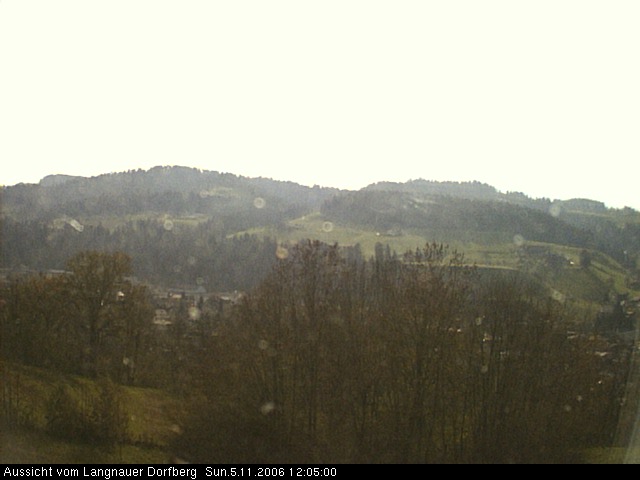 Webcam-Bild: Aussicht vom Dorfberg in Langnau 20061105-120500