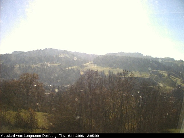 Webcam-Bild: Aussicht vom Dorfberg in Langnau 20061116-120500