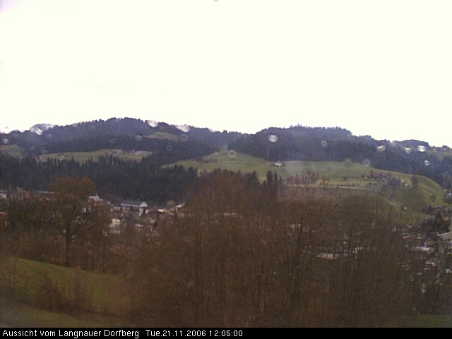Webcam-Bild: Aussicht vom Dorfberg in Langnau 20061121-120500