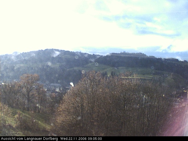 Webcam-Bild: Aussicht vom Dorfberg in Langnau 20061122-090500
