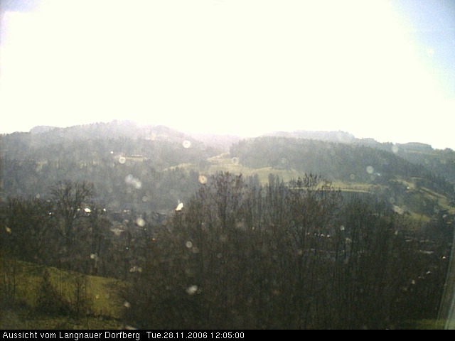 Webcam-Bild: Aussicht vom Dorfberg in Langnau 20061128-120500
