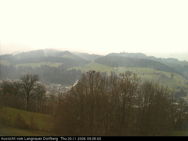 Webcam-Bild: Aussicht vom Dorfberg in Langnau 20061130-090500