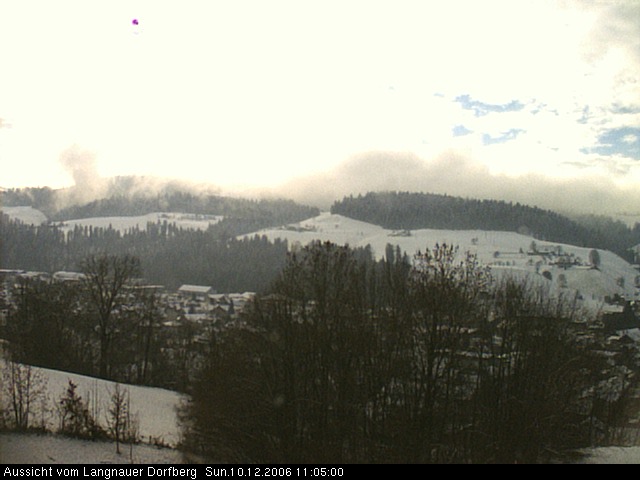 Webcam-Bild: Aussicht vom Dorfberg in Langnau 20061210-110500